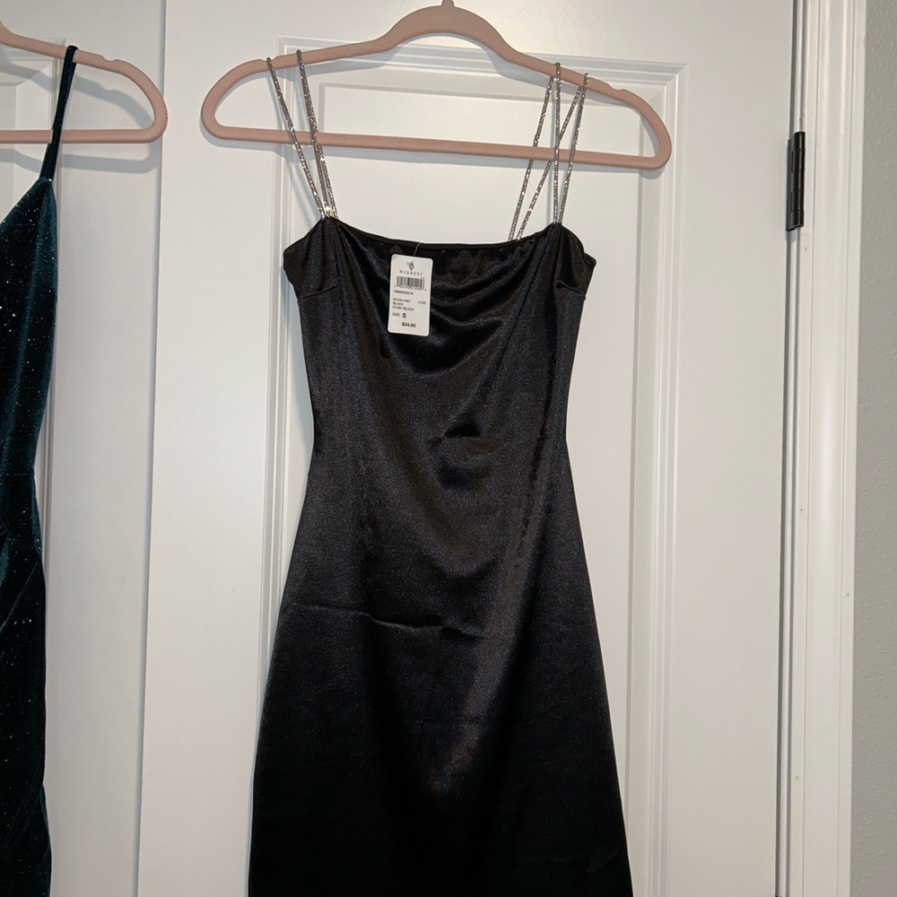 NWT Windsor Homecoming Dress